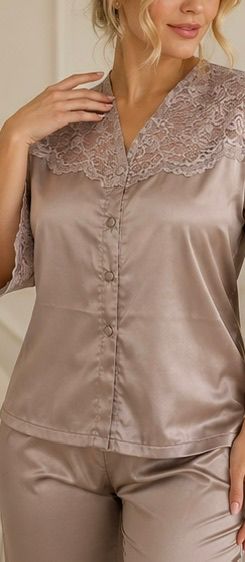 Luxury Satin Pajamas Set with Robe – MALISS COLLECTION
